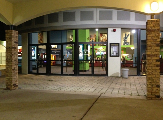 Carmike Cinemas Bloomfield 8 - Bloomfield, CT