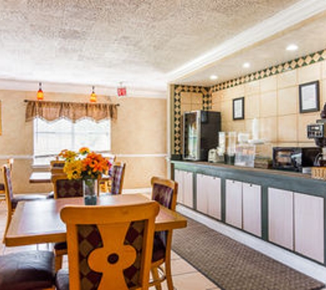 Rodeway Inn & Suites - Little Rock, AR