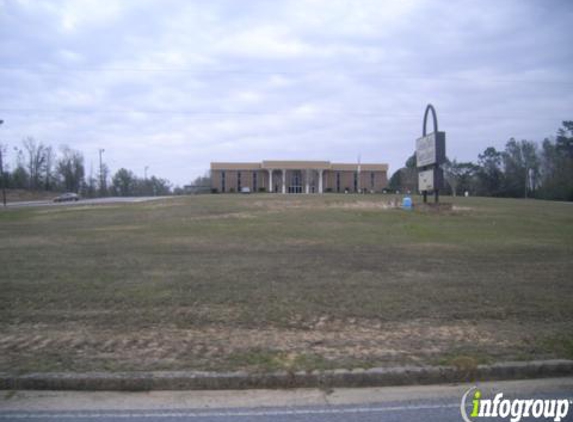 College Park Baptist Church - Eight Mile, AL