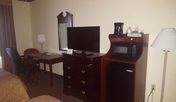 Quality Inn & Suites - Alma, AR