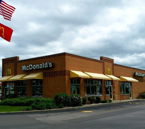 McDonald's - North Aurora, IL