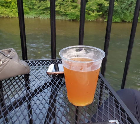 Cold Springs Inn & Brewing Company - Mechanicsburg, PA