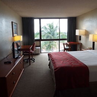 Ramada West Palm Beach Airport - West Palm Beach, FL