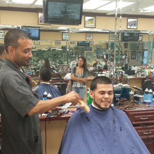 Vincent's Men's Hairstyling - Coral Springs, FL