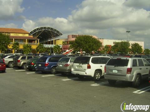 clarks outlet miami