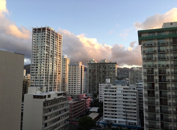 Aston Waikiki Circle Hotel - Honolulu, HI