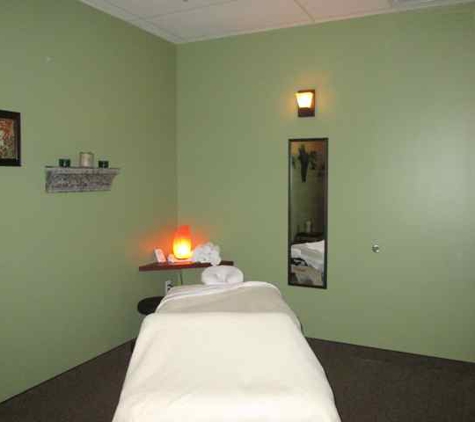 LaVida Massage of Cypress, TX - Cypress, TX