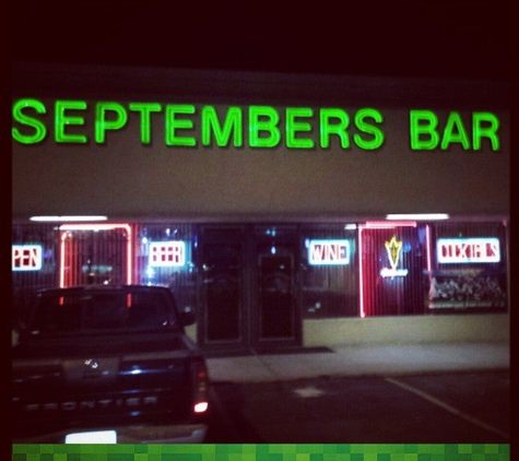 Septembers Bar & Grill - Mesa, AZ