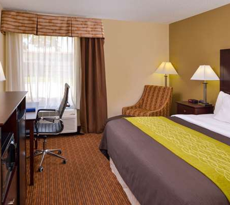 Comfort Inn & Suites - Joplin, MO