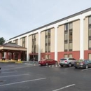 Studios and Suites 4 Less Western Branch - Hotels