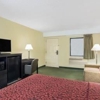 Days Inn & Suites by Wyndham Columbia Airport gallery