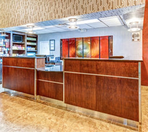 Ramada by Wyndham Murfreesboro - Murfreesboro, TN