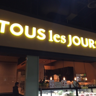 TOUS les JOURS - Bellevue, WA