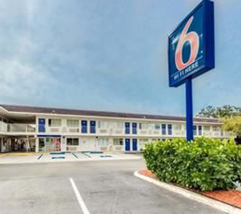 Motel 6 - Venice, FL