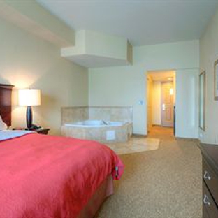 Country Inns & Suites - Petersburg, VA