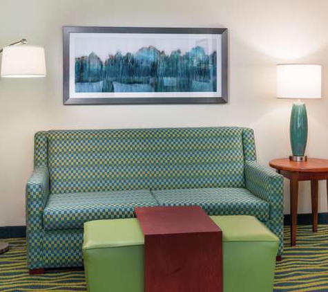 Homewood Suites by Hilton Virginia Beach/Norfolk Airport - Virginia Beach, VA