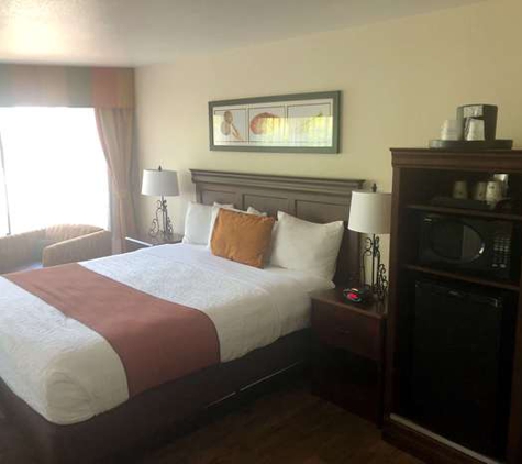 Best Western Rose Garden Inn - Watsonville, CA