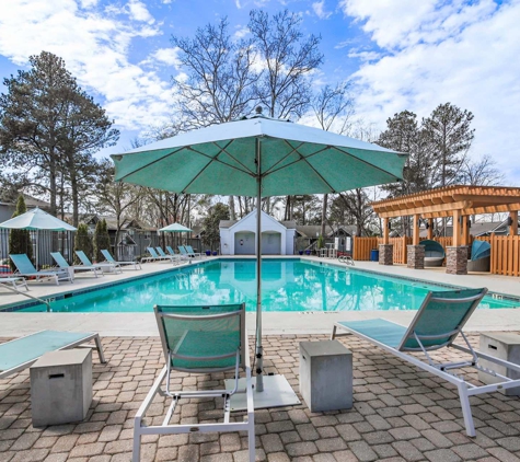 Elliot Apartments on Abernathy - Sandy Springs, GA