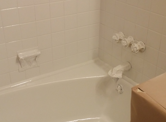 Glaze Master Bathtub Refinishing In Buda & Chicago  Illinois surrounding areas - Buda, IL