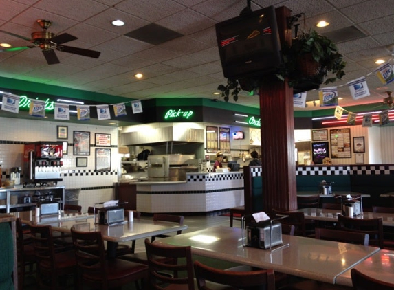 Vince's Pizza & Grill - Palmdale, CA