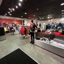 HUGO Outlet - San Marcos - Clothing Stores