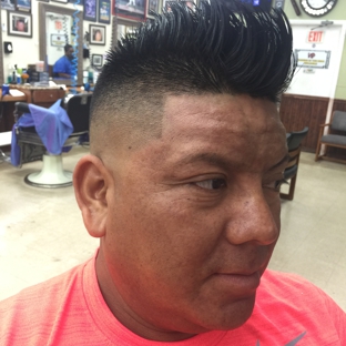 Hermanos Barber Shop - Orlando, FL