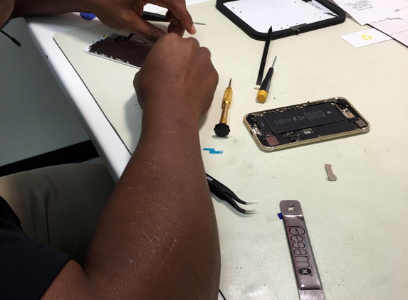 CPR Cell Phone Repair Mt. Pleasant - Mount Pleasant, SC