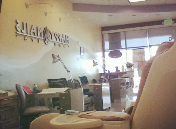 Happy Nail & Spa - West Covina, CA