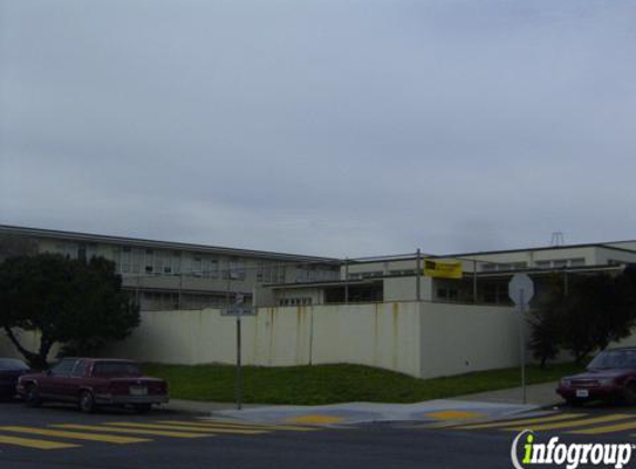 Stevenson (Robert Louis) Elementary - San Francisco, CA