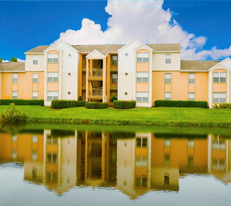 Heron Park Apartments - Naples, FL