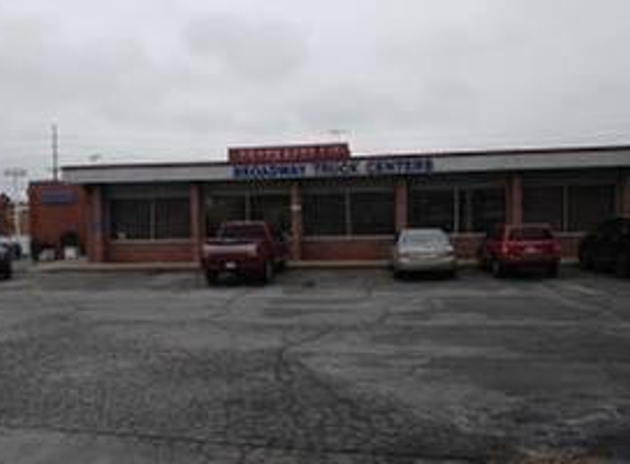 Broadway Truck Centers - Saint Louis, MO