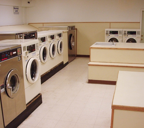 Tualatin Laundromat - Tualatin, OR