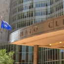 Mayo Clinic Spine Center - Physicians & Surgeons