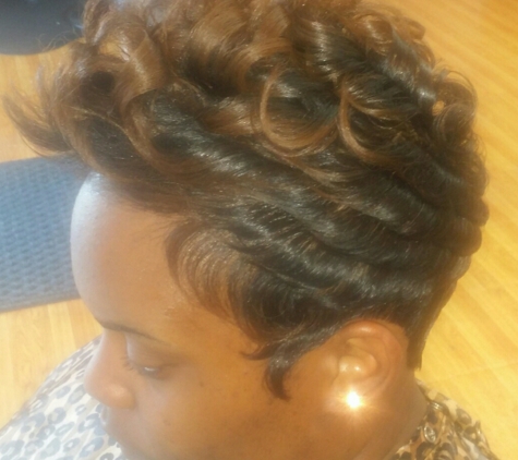 Upscale Salon & Weave Center - Kennesaw, GA