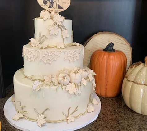 Julia's HomeStyle Bakery - Murfreesboro, TN