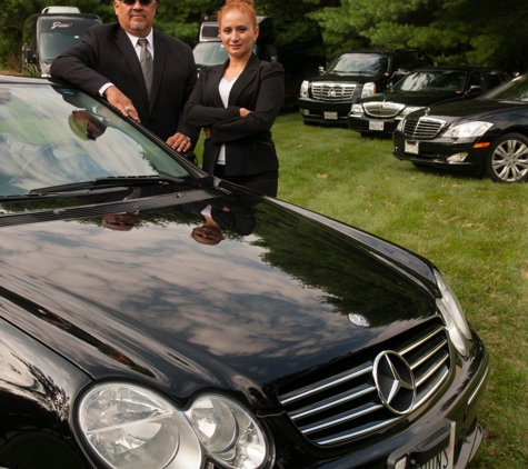 Giron's Limousine Service Inc - Spencerville, MD