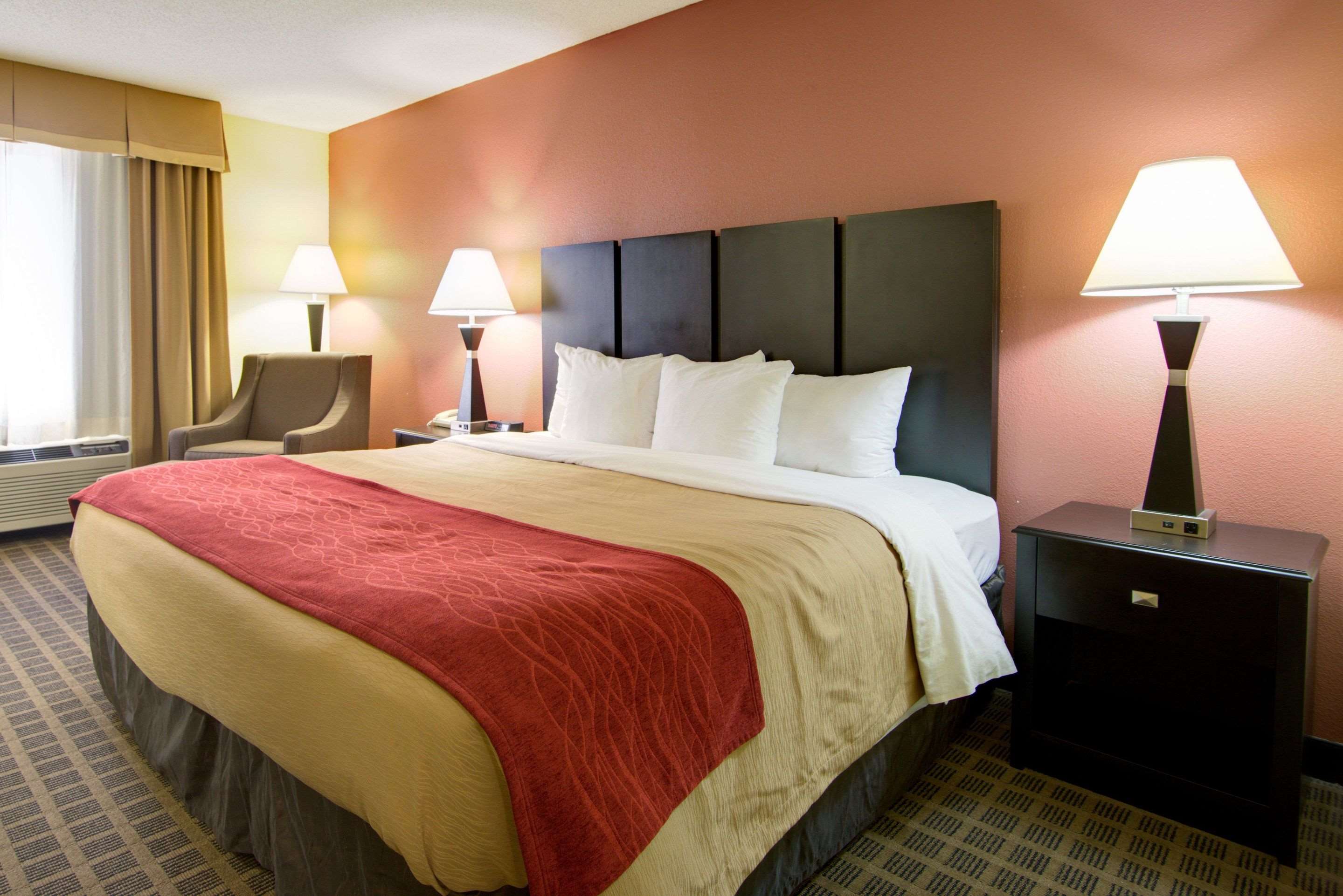 Comfort Inn & Suites Macon North I-75 3935 Arkwright Rd ...