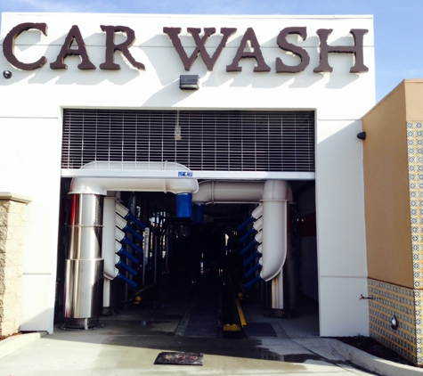 Tsunami Express Car Wash - Norwalk, CA