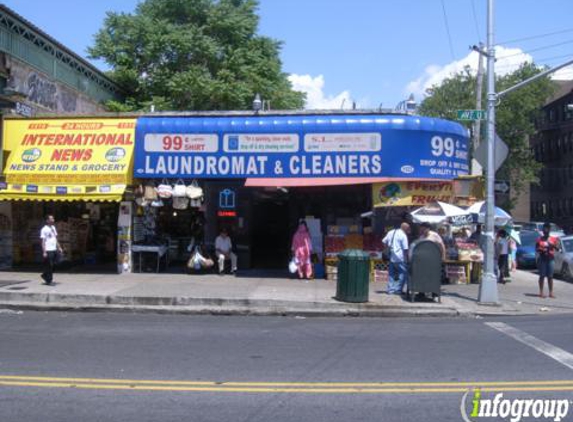 Andy & Niki Laundromat - Brooklyn, NY