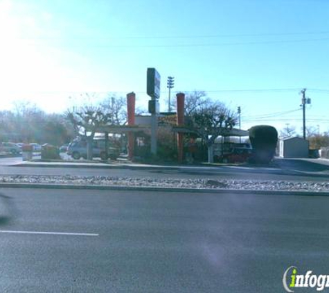 Sonic Drive-In - Albuquerque, NM