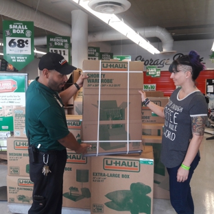 U-Haul Moving & Storage of Hunters Creek - Orlando, FL