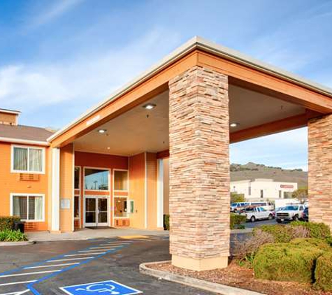 Quality Inn near Six Flags Discovery Kingdom-Napa Valley - Vallejo, CA