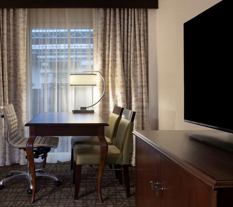 Embassy Suites by Hilton Philadelphia Airport - Philadelphia, PA