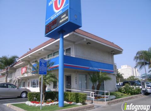 Motel 6 - Long Beach, CA