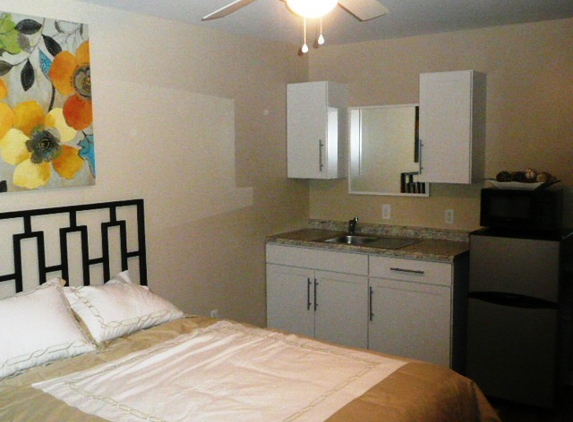 Green Garden Apartments - Crestview, FL