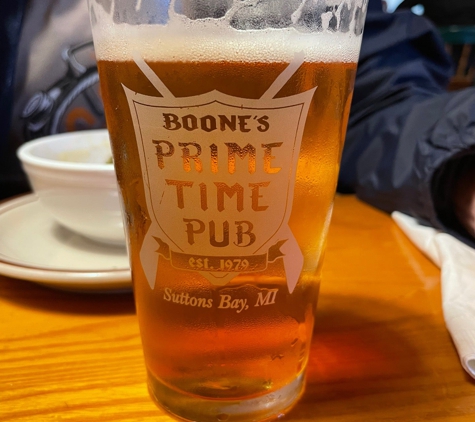 Boone's Prime Time Pub - Suttons Bay, MI