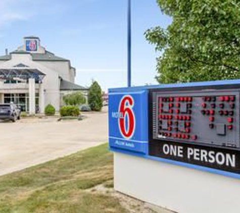 Motel 6 - Medina, OH