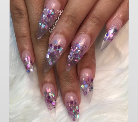 Karinas Nails - Memphis, TN