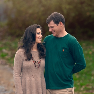 Vera Magee Photography - Thompsons Station, TN. Couple Photo Session Spring Hill TN