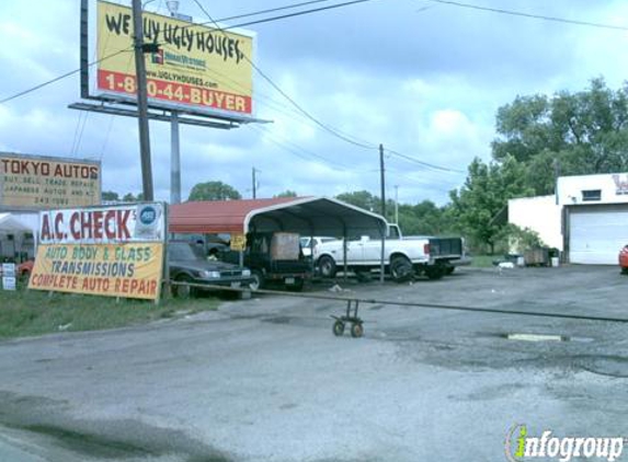 Cherokee Auto Center - Austin, TX